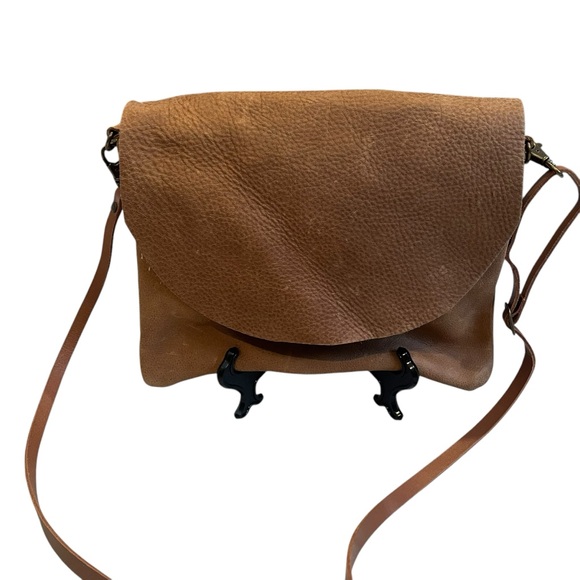 Rossymina Soft Tan Leather Flap Bag - Picture 5 of 16